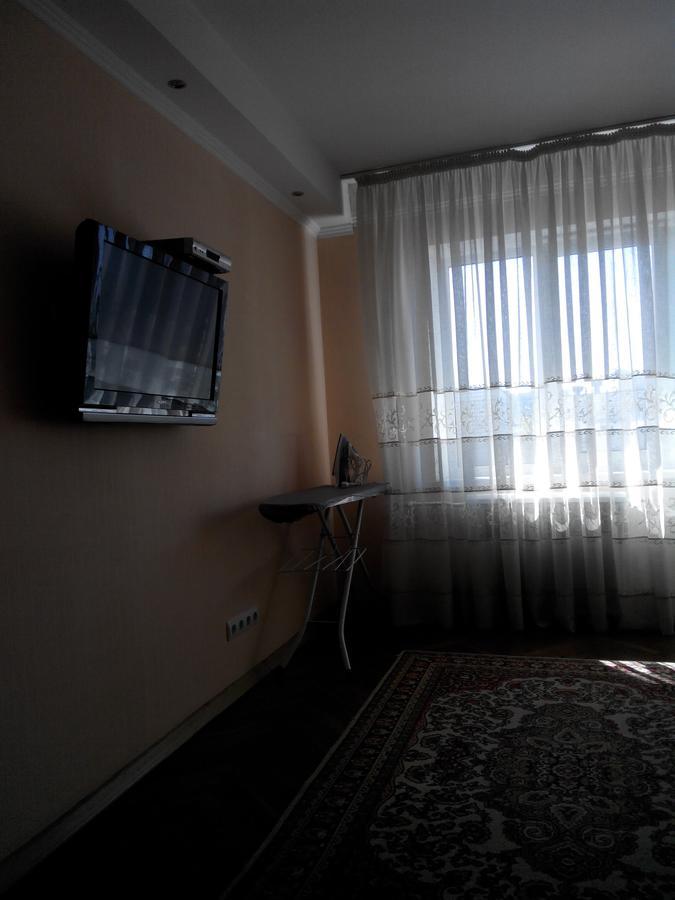 Comfortable Flat Near The Dnieper River In Kiev Esterno foto